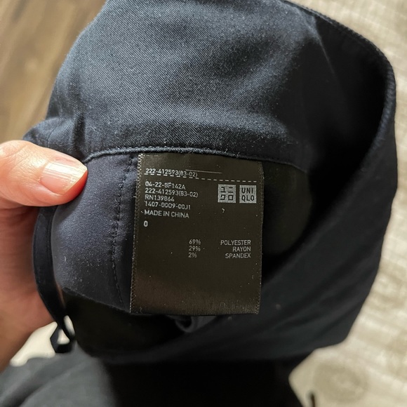 Uniqlo Navy Asymmetrical  Wrap Skirt - Picture 6 of 7